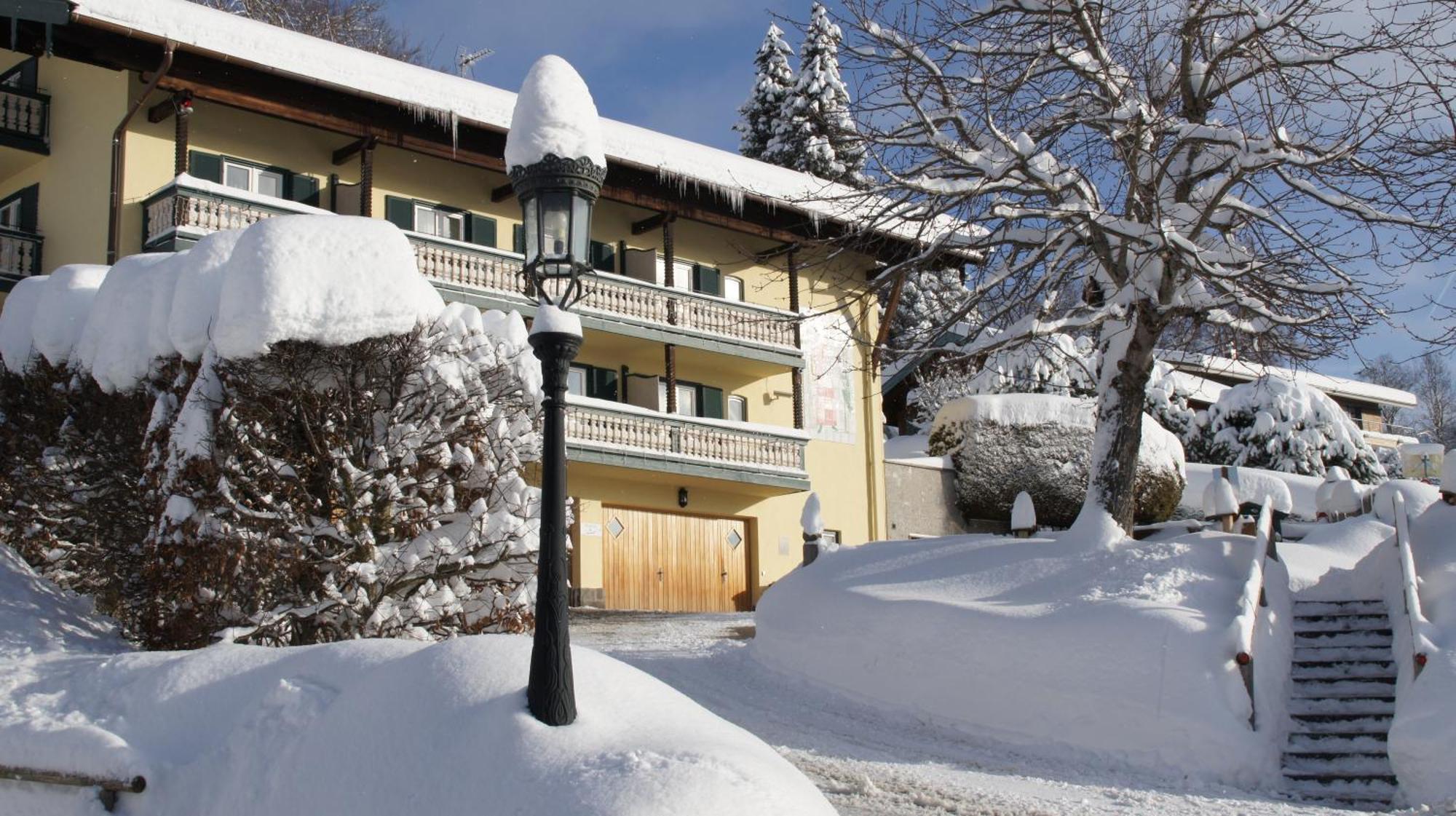 Berghaus - Der Westerhof Hotel Tegernsee Extérieur photo